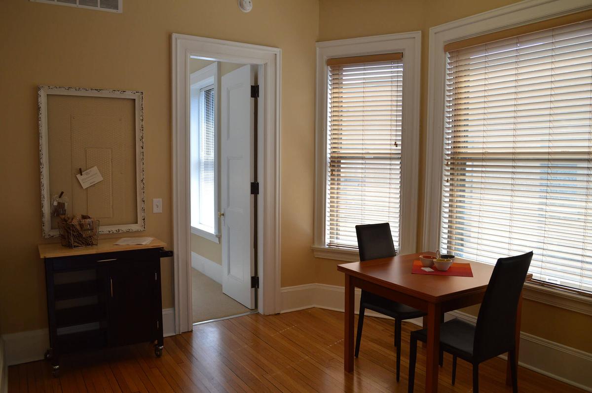 Interior photo 23