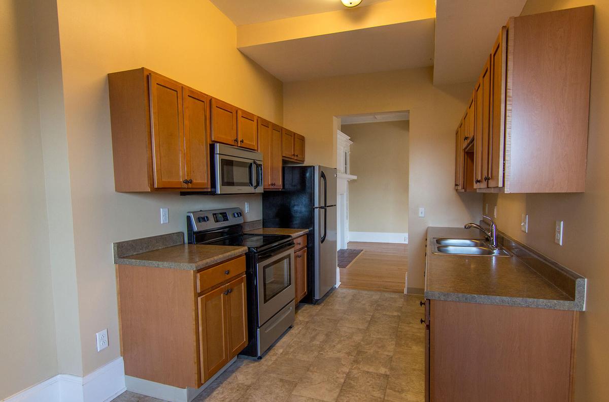 Interior photo 10