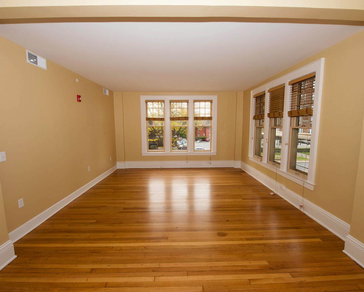Interior photo 29
